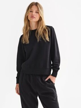 [NWT] $128 MATE THE LABEL Organic Fleece Shrunken Crew Neck Sweatshirt in Black.